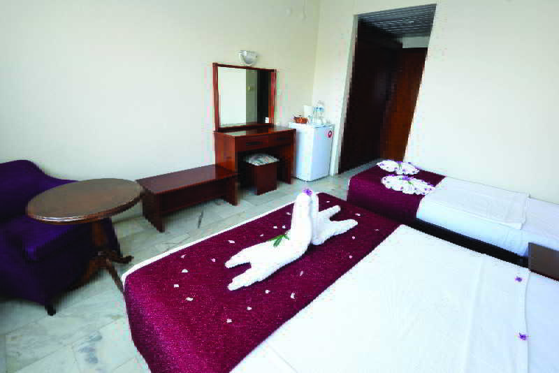 Zeus Hotel Turunç Zewnętrze zdjęcie