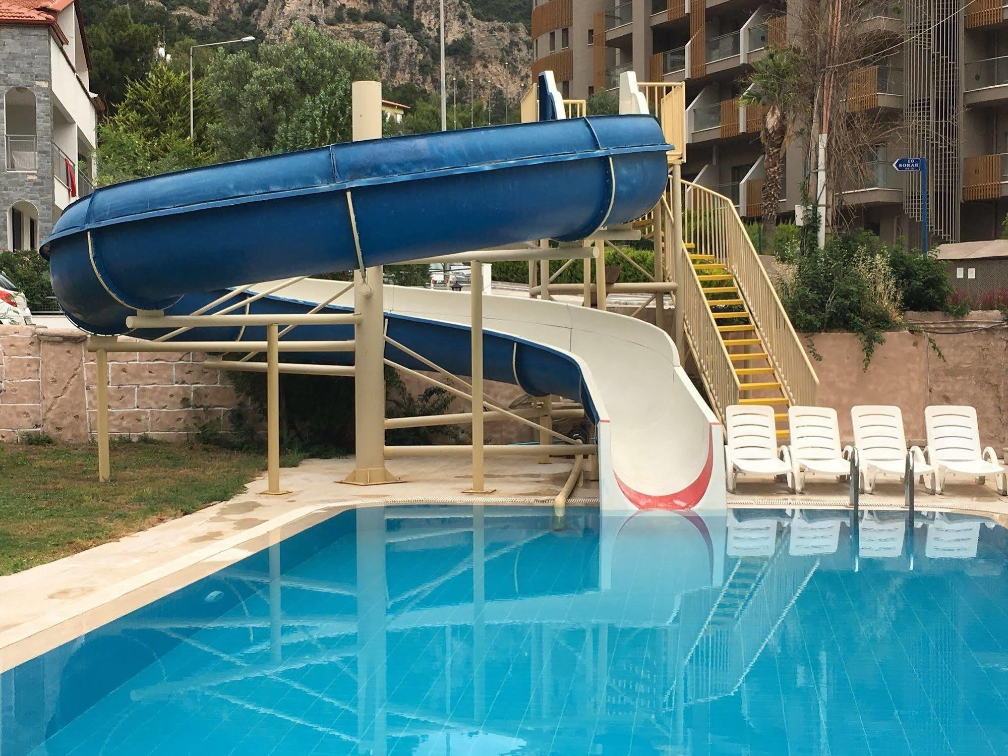 Zeus Hotel Turunç Zewnętrze zdjęcie