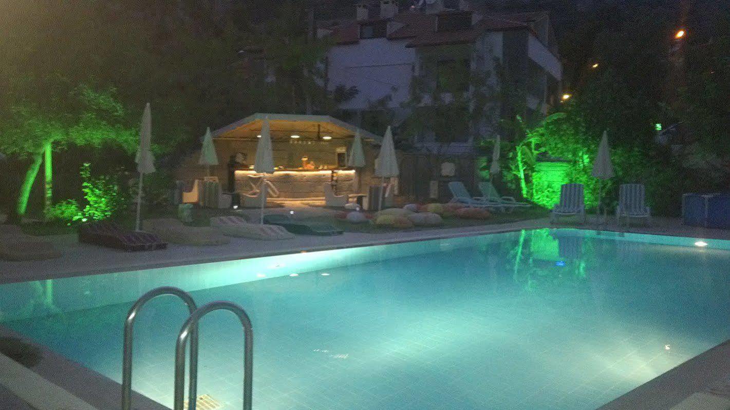 Zeus Hotel Turunç Zewnętrze zdjęcie